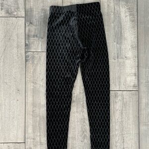 NWT Zara Kids Girls Velvet Leggings. Size 10 in Black with Silver linings